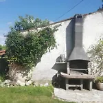 Laurelie, Un Ecrin De Serenite Ferienhaus
